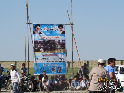 مسابقه کشتی سنتی گورش در شهرستان گمیشان برگزار شد