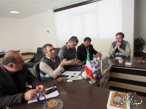 دهیاران بازوان توانمند دولت در اجرای سرشماری در روستا هستند