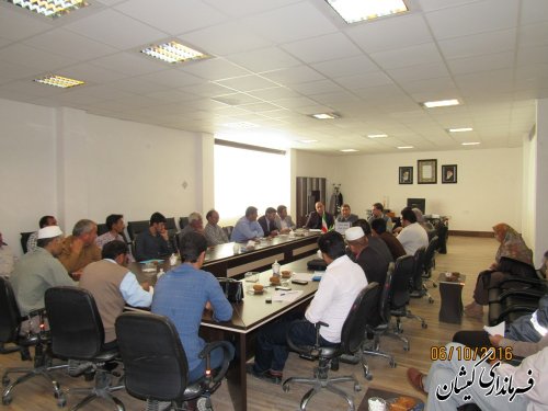 دهیاران بازوان توانمند دولت در اجرای سرشماری در روستا هستند