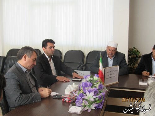 دیدار رئیس، کارکنان و روسای هیئت های ورزشی شهرستان با فرماندار گمیشان