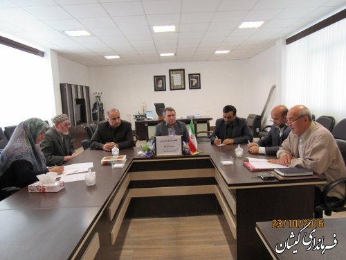 عزت، اقتدار و آبروی کشور مرهون خون شهدا است