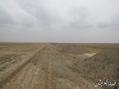 بازدید فرماندار از عملیات بیس ریزی جاده دسترسی سیمین شهر به آلتین