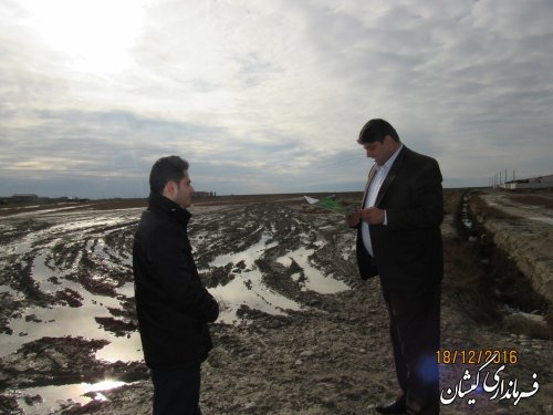 بازدید فرماندار گمیشان از محل سایت اداری شهرستان