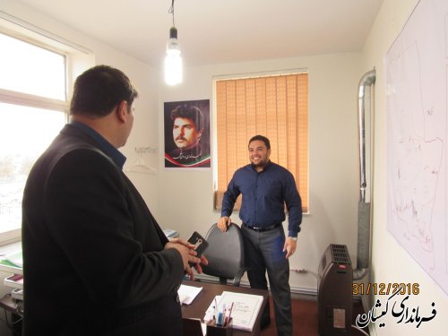 بازدید فرماندار گمیشان از بخشداری گلدشت