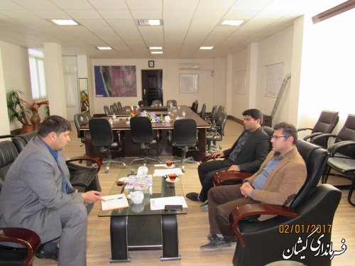 دیدار مشاور مدیر عامل شرکت توزیع برق استان با فرماندار گمیشان