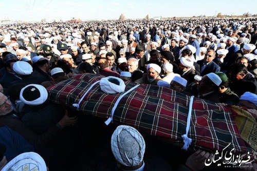 حضور فرماندارگمیشان در آئین تشییع پیکر مطهر امام جمعه فقید بندرترکمن