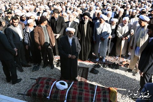 حضور فرماندارگمیشان در آئین تشییع پیکر مطهر امام جمعه فقید بندرترکمن