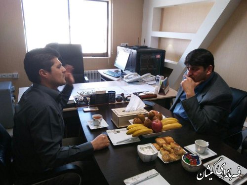 بازدید فرماندار گمیشان از شرکت رادین پلاست کاوان سیمین شهر