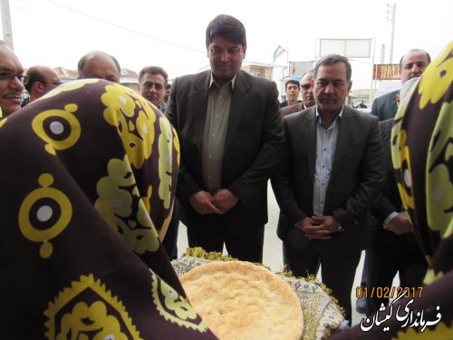 مراسم متمرکز 42 پروژه عمرانی، اقتصادی و اشتغالزایی شهرستان گمیشان برگزار شد