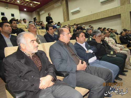 مراسم متمرکز 42 پروژه عمرانی، اقتصادی و اشتغالزایی شهرستان گمیشان برگزار شد