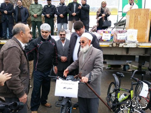 همایش بزرگ پیاده روی خانوادگی در سیمین شهر برگزار شد