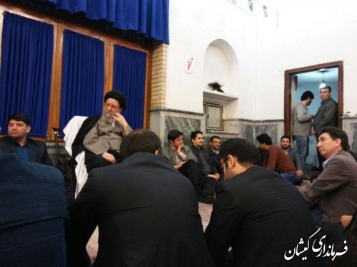 حضور فرماندار گمیشان در دیدار جمعی از ورزشکاران و جوانان با نماینده ولی فقیه در استان