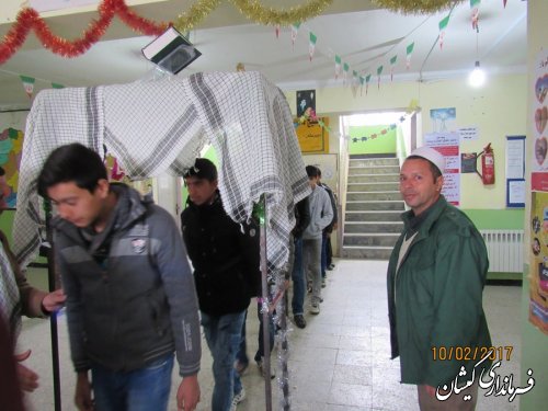 بدرقه راهیان نور دانش آموزان شهرستان گمیشان