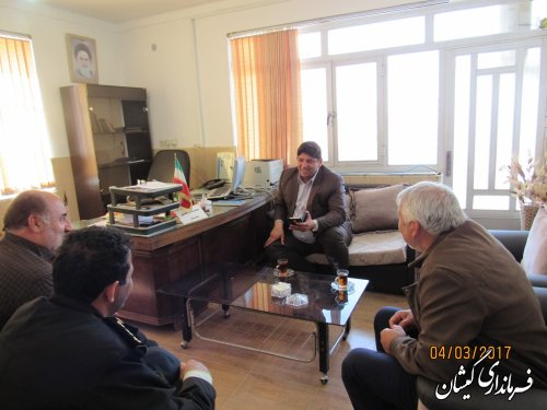 بازدید فرماندار گمیشان از بخشداری مرکزی شهرستان