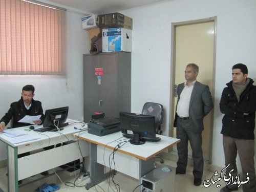 فرماندار گمیشان از دبیرخانه ستاد انتخابات شهرستان بازدید کرد