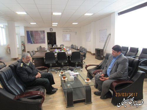 دیدار نوروزی فرمانده انتظامی شهرستان با فرماندار گمیشان