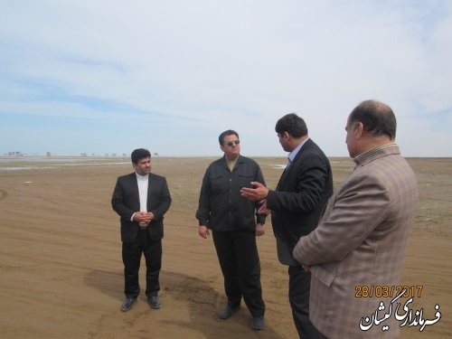 بازدید فرماندار گمیشان از سواحل آرام و ماسه ای چارقلی