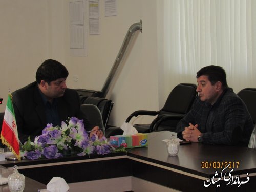 دیدار مسئول شبکه دامپزشکی شهرستان با فرماندار گمیشان