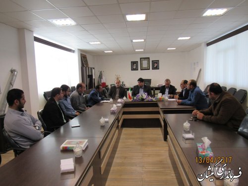 دیدار مدیر و کارکنان بنیاد مسکن انقلاب اسلامی شهرستان با فرماندار گمیشان