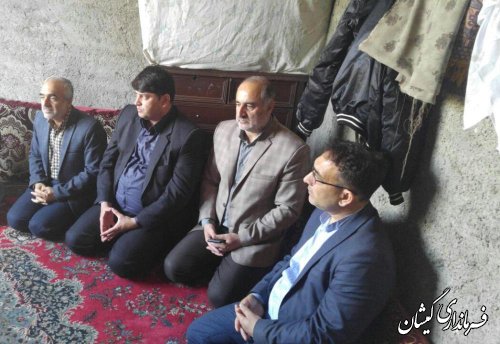فرماندار گمیشان از نزدیک وضعیت معیشتی مراجعه کننده در روز ملاقات عمومی را بررسی کرد