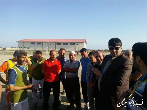 فرماندار گمیشان در بین ورزشکاران پیشکسوت شهرستان حضور یافت