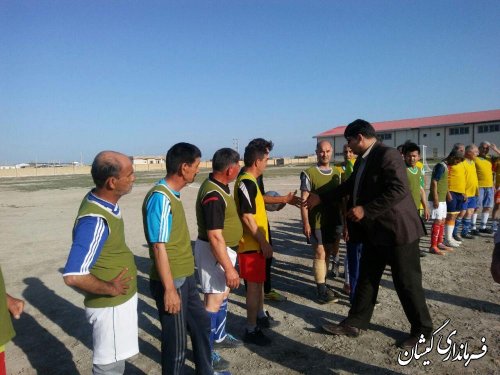 فرماندار گمیشان در بین ورزشکاران پیشکسوت شهرستان حضور یافت