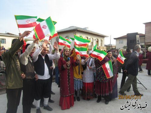 جشن همه با هم در شهرستان گمیشان برگزار شد