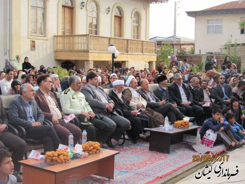 مراسم بزرگداشت 284مین سالگرد تولد عارف و شاعر بزرگ ایرانی ترکمن در شهرستان گمیشان برگزار شد