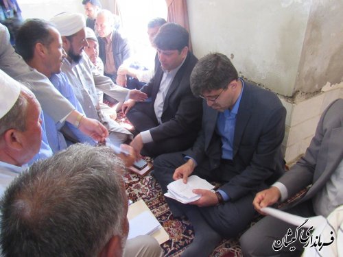 دیدار چهره به چهره فرماندار و نماینده مجلس با مردم روستاهای بخش گلدشت