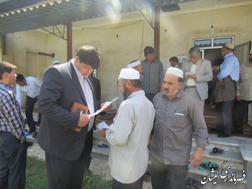 دیدار چهره به چهره فرماندار و نماینده مجلس با مردم روستاهای بخش گلدشت