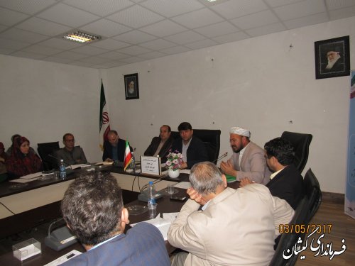 برگزاری همایش بزرگ پیاده روی خانوادگی به مناسبت هفته جوان در شهرستان