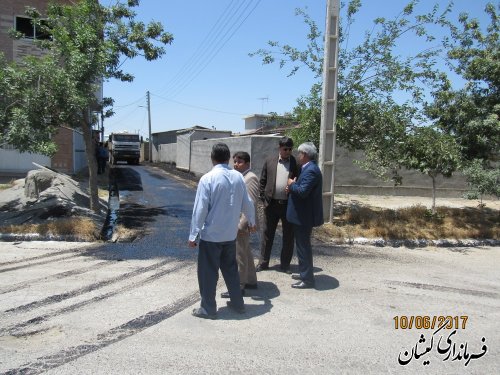 بازدید فرماندار از اجرای آسفالت معابر سیمین شهر