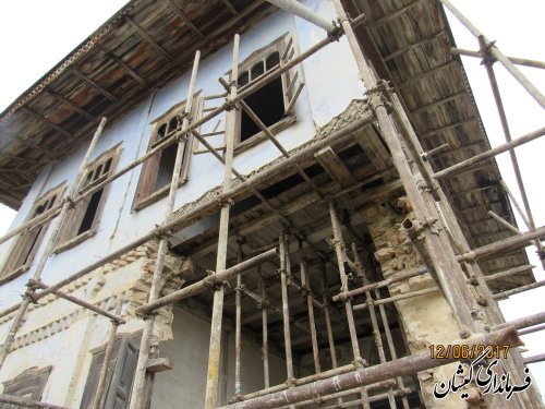 بازدید فرماندار گمیشان از اجرای مرمت و بازسازی خانه های تاریخی