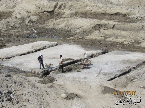 بازدید فرماندار گمیشان از احداث کانال آبرسان سایت میگو