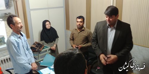 بازدید فرماندار گمیشان از اداره راهداری و حمل و نقل جاده ای شهرستان