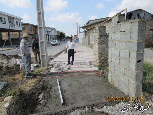 بازدید معاون فرماندار گمیشان از اجرای پازل معابر روستای بصیرآباد
