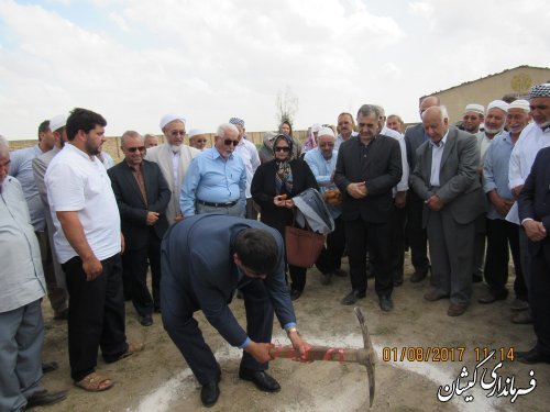 مراسم کلنگ زنی مدرسه 6 کلاسه روستای آرخ بزرگ برگزار شد