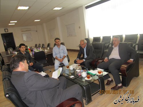 دیدار مدیر کل شیلات استان با فرماندار گمیشان