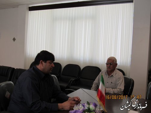 فرماندار گمیشان به مشکلات تعدادی از مراجعه کنندگان رسیدگی کرد