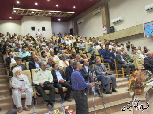 جشن آغاز برداشت میگو در شهرستان گمیشان برگزار شد