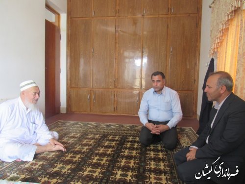 دیدار بخشدار گلدشت به مناسبت هفته دفاع مقدس با امامان جمعه بخش 