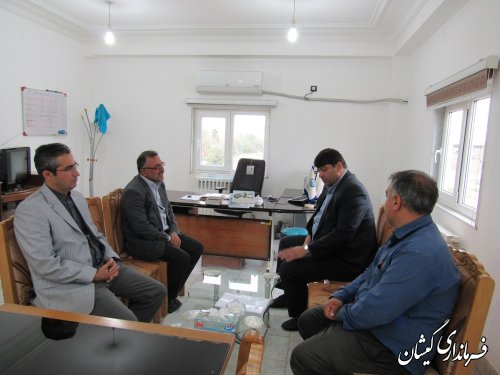 بازدید فرماندار گمیشان از اداره آب و فاضلاب روستایی شهرستان