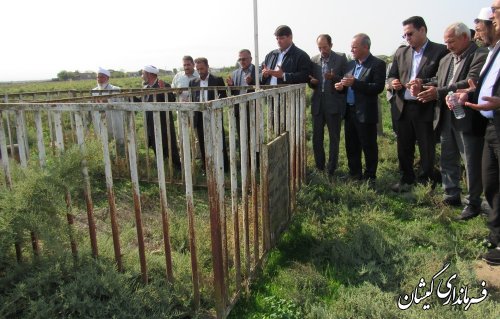 شهدا با تقدیم جانشان از هویت دینی و ملی ما دفاع کردند