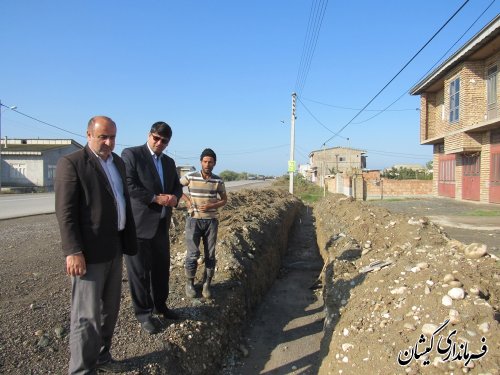 بازدید فرماندار گمیشان از اجرای طرح هادی روستای گامیشلی و توماجلر چارقلی