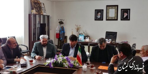 جلسه رسیدگی به وضعیت مدرسه شهید احمد مختوم روستای خواجه نفس برگزار شد
