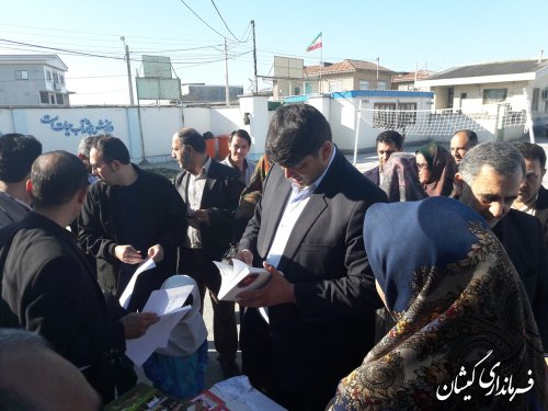 با حضور فرماندار گمیشان زنگ هفته کتاب در مدرسه آنا ملاشیروانی نواخته شد