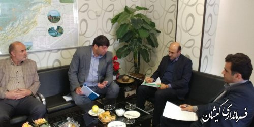 دیدار فرماندار گمیشان با مدیران کل امور اقتصاد، دارایی و مالیاتی استان 