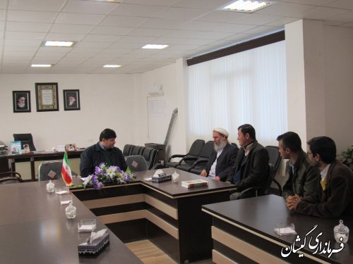 هرمدیری بایدخود را درمقابل مردم به عنوان سرمایه اصلی انقلاب مسئول وپاسخگوبداند