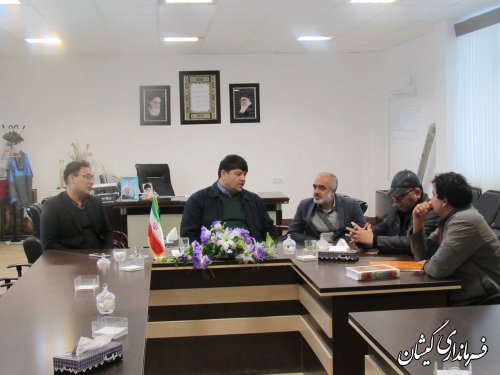 هرمدیری بایدخود را درمقابل مردم به عنوان سرمایه اصلی انقلاب مسئول وپاسخگوبداند