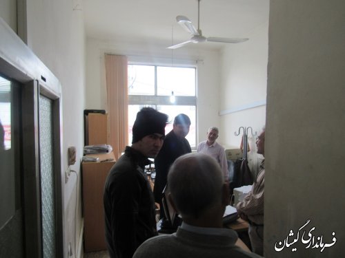 فرماندار گمیشان در بازیدی از ثبت احوال شهرستان با کارکنان آن اداره دیدار کرد
